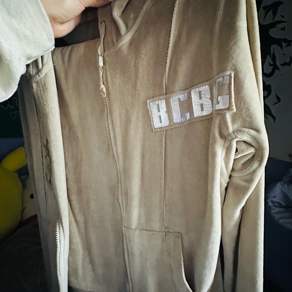 BCBG TRACKSUIT PANTS AND SWEATER SET - Picture 2 of 5